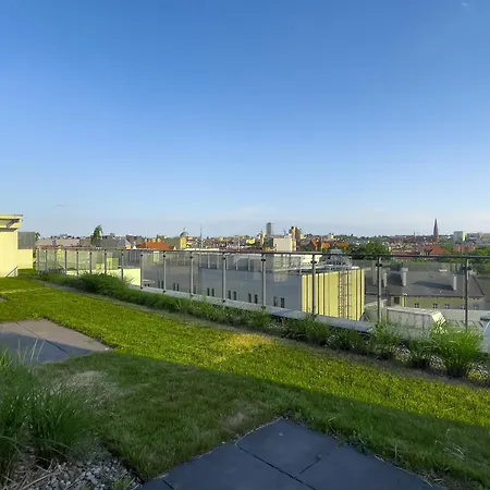 Apartment Urban Apartments Opolska 10 No 67A - Rooftop Garden - Free Garage *
